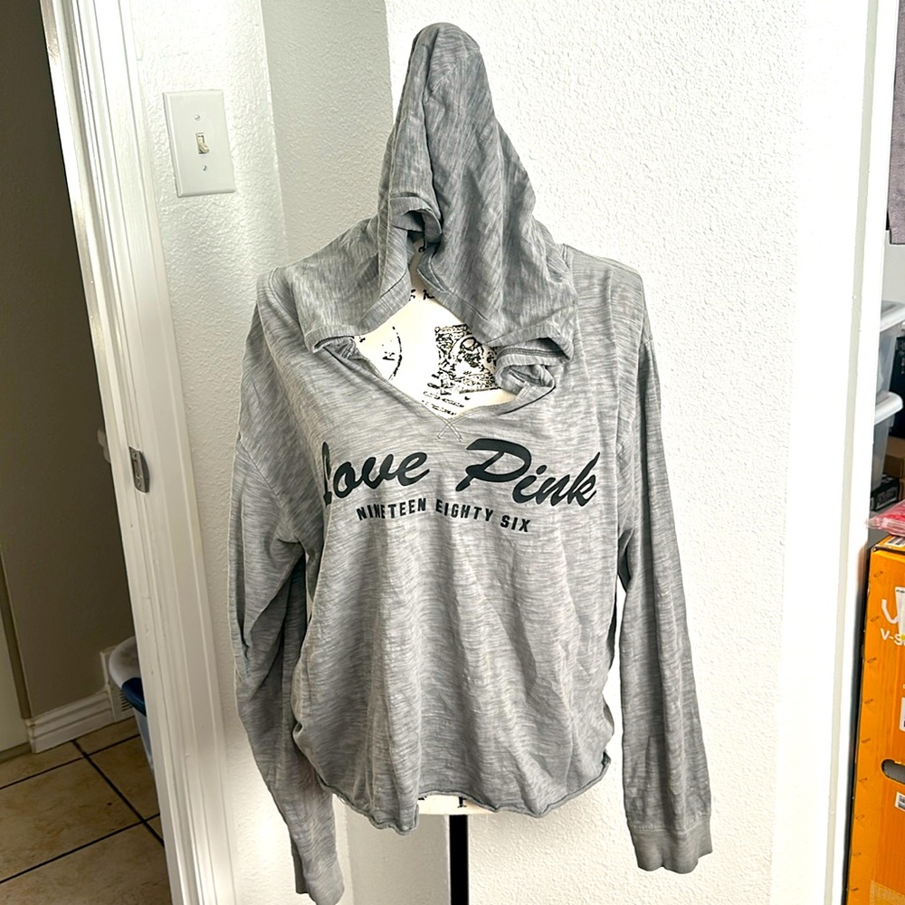 Cropped pink Victoria’s Secret pull over